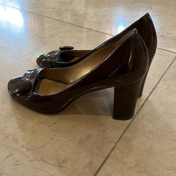 Brown open-toe pumps - Picture 3 of 6